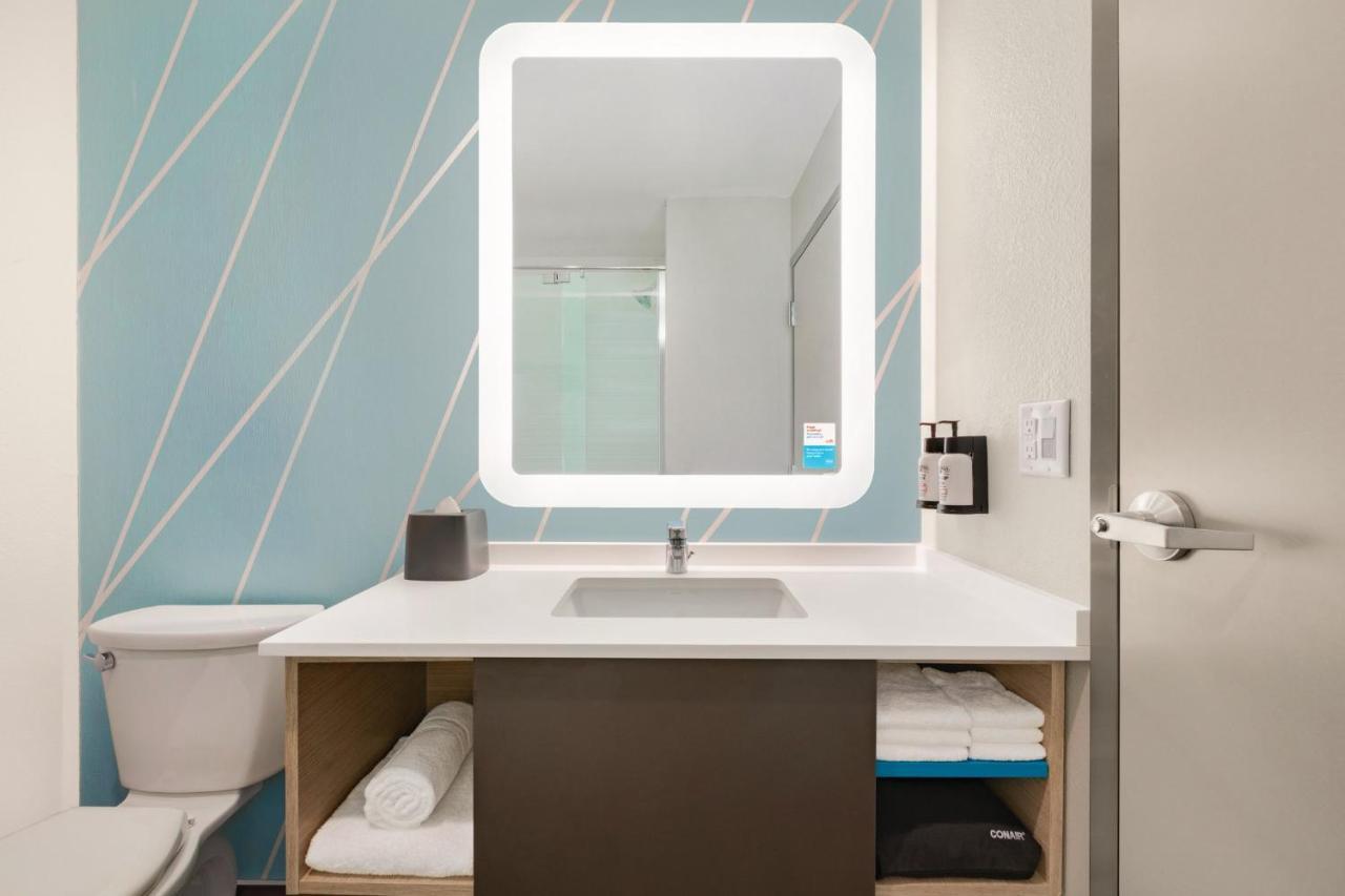 Avid Hotels - Guadalajara Av Vallarta Pte By Ihg سابوبان المظهر الخارجي الصورة