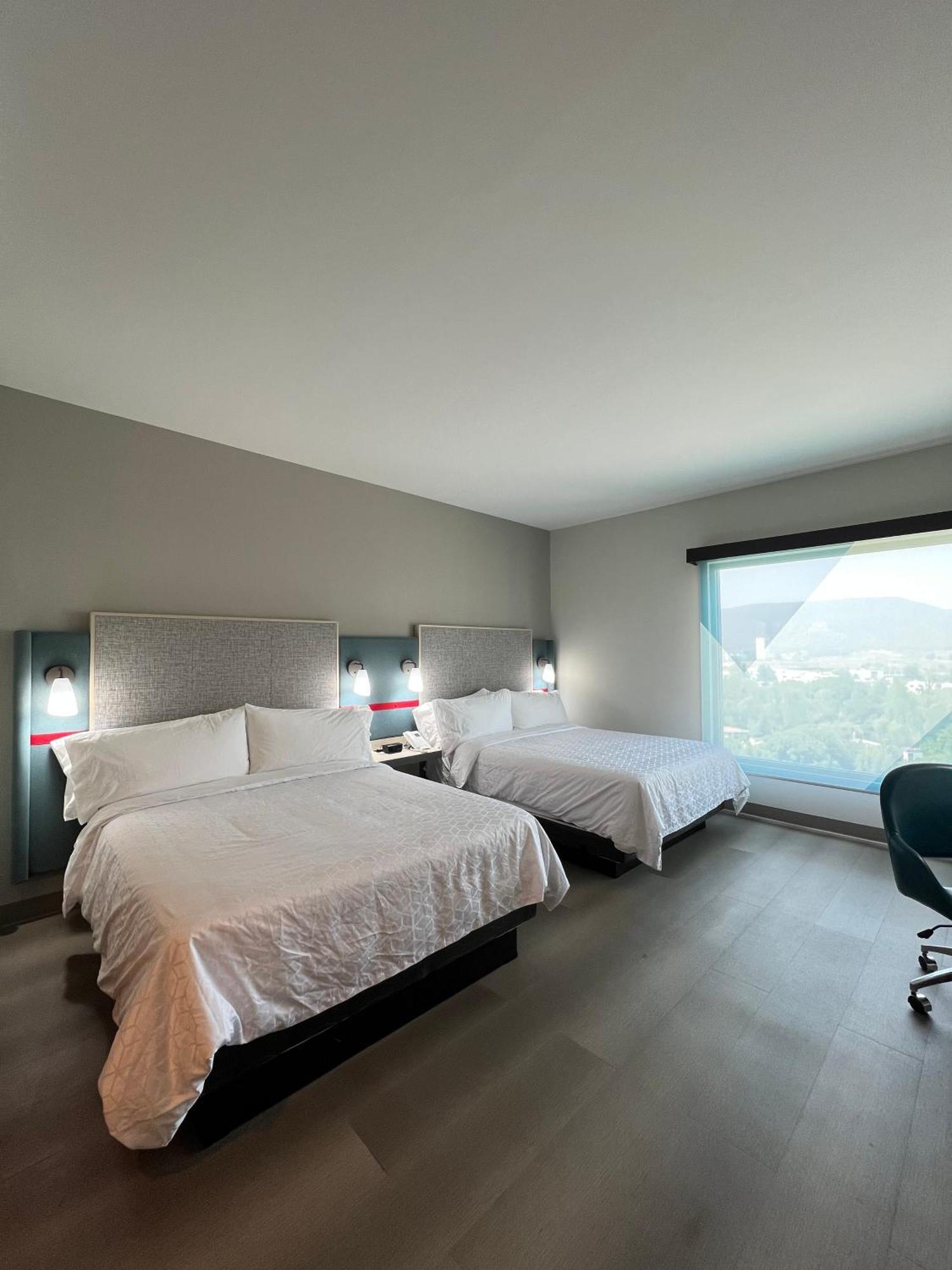 Avid Hotels - Guadalajara Av Vallarta Pte By Ihg سابوبان المظهر الخارجي الصورة